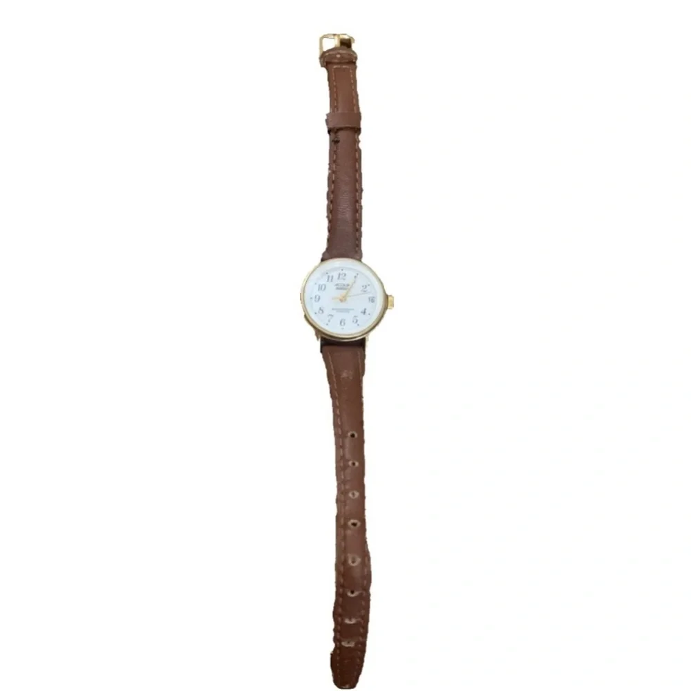Vintage Acqua Indiglo Analog Watch Gold Tone WR30M - Not Tested‎